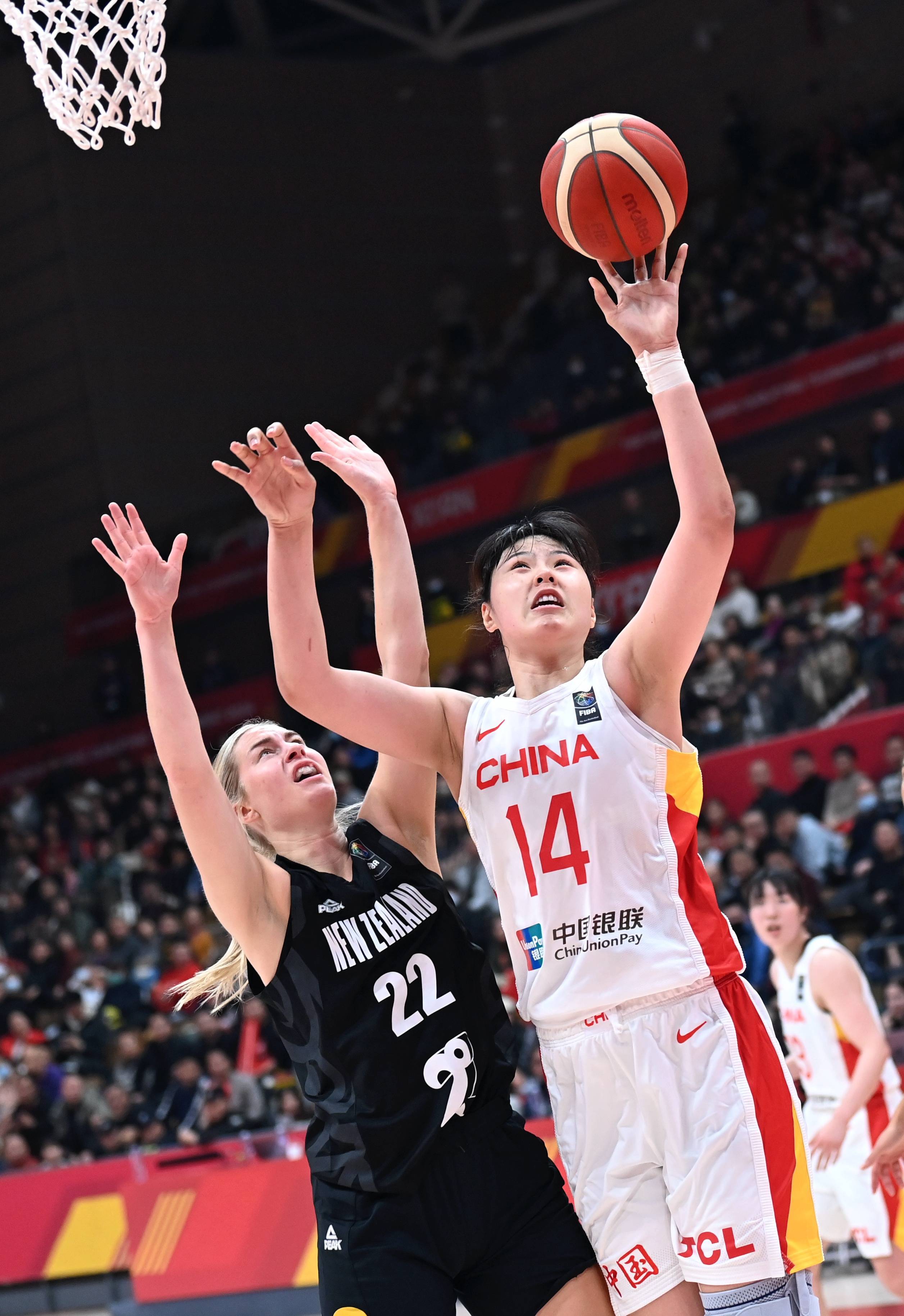 b体育 官网-泰国女篮球队获得国际赛事第二名(泰国女篮球队获得国际赛事第二名是谁)